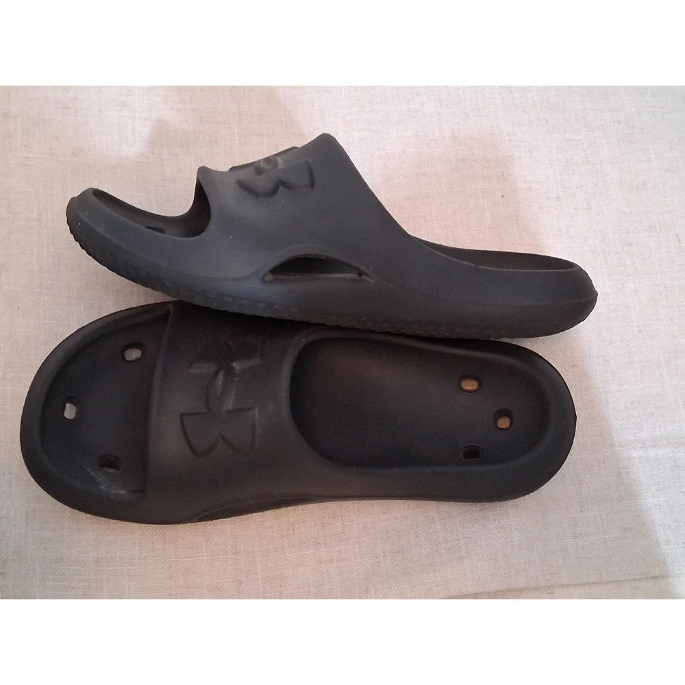 Under Armour Locker IV Mens Black Athletic Shower Slides Sandals Size 8 1287325